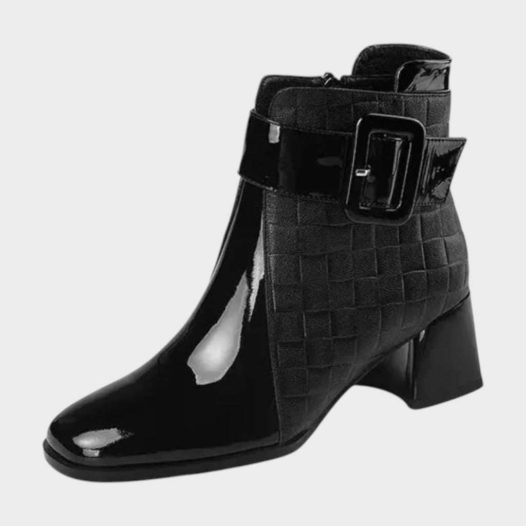Samara | Ankle Boots in Leather with Heels