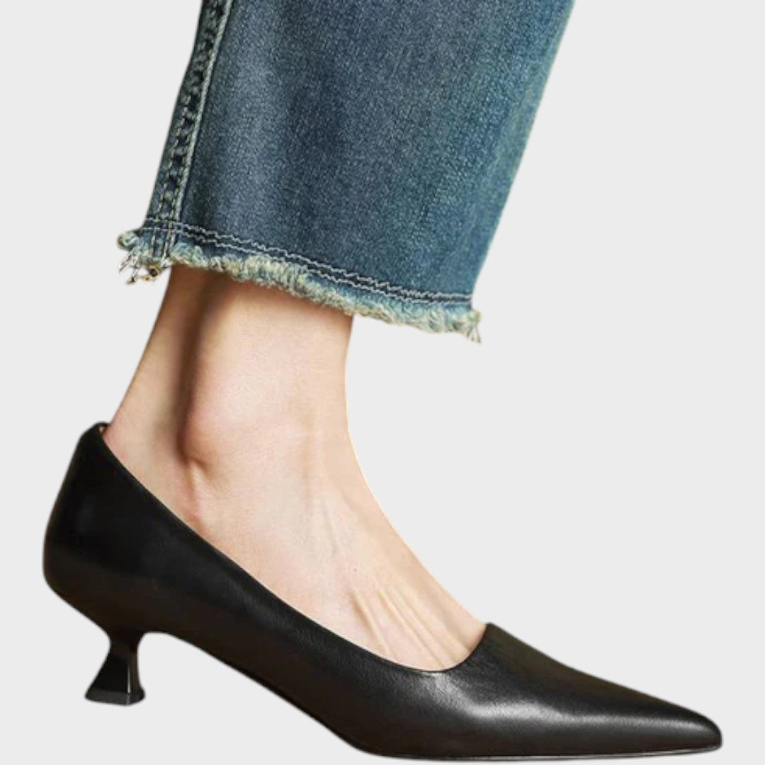 Ali | Leather Pointe Shoes