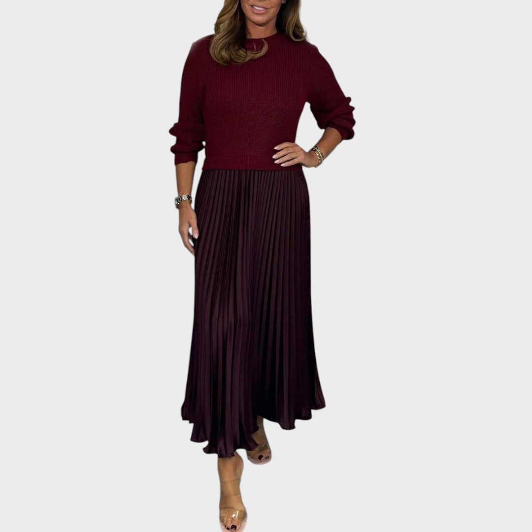 Anabela | Conjunto de Suéter y Falda Plisada