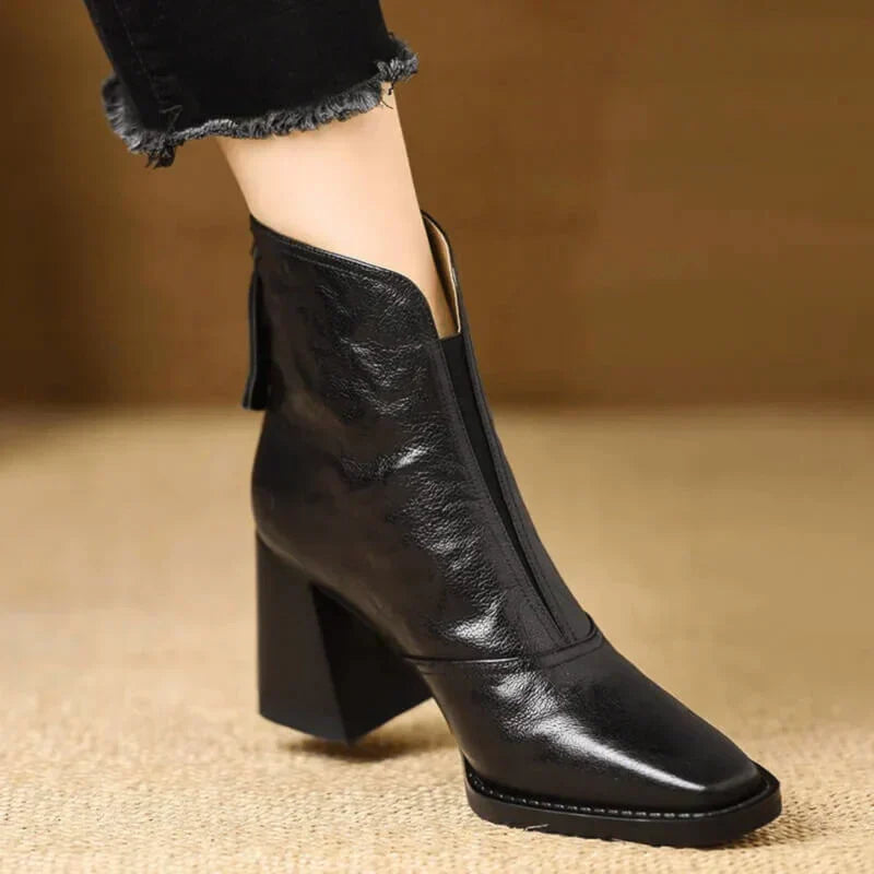 Isabelle | Comfortable leather ankle boots with toe cap