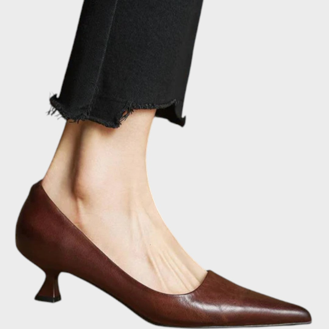 Ali | Leather Pointe Shoes