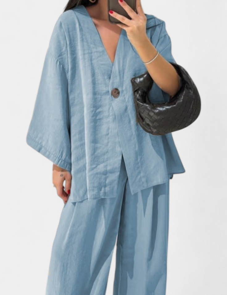 Eli Conjunto Oversize de Top con Cuello en V y Pantalón Recto