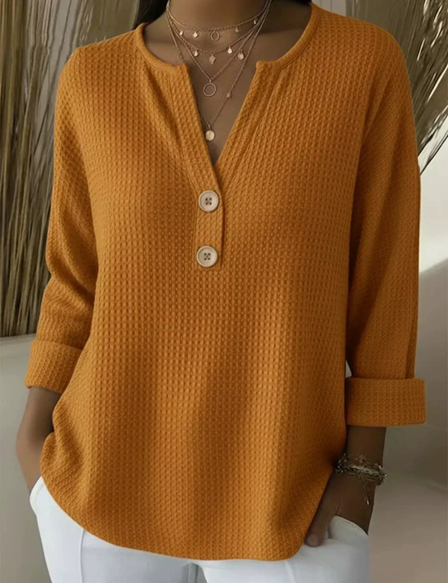Lucinda™ | Top de Botón Henley