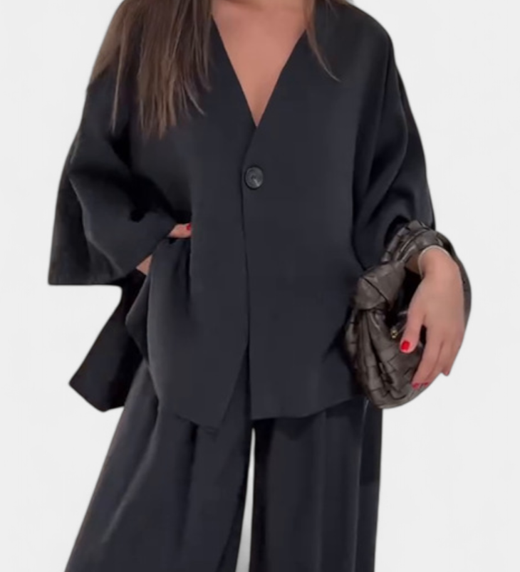 Conjunto Oversize Eli de Top con Cuello en V y Pantalón Recto