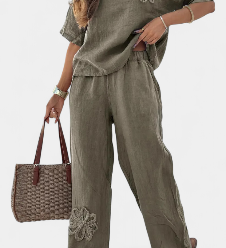 Natalia Embroidered Linen Relaxed-Fit Set