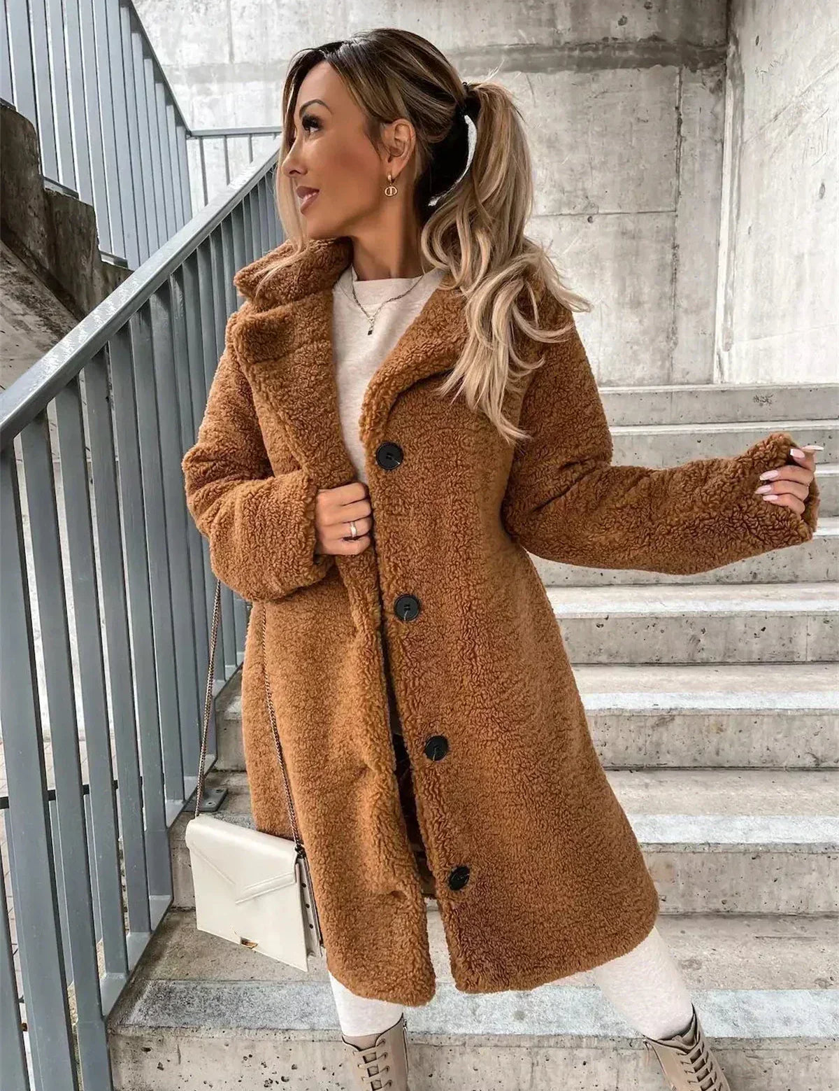 JESSICA | Abrigo de Peluche Teddy Acogedor
