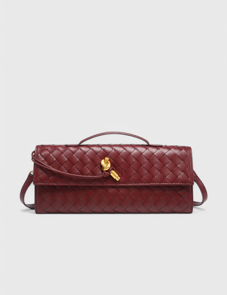 Melanie Clutch con Detalle de Nudo Dorado