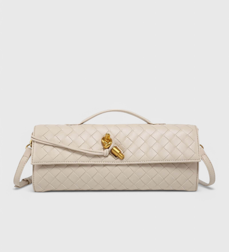 Clutch Melanie con detalle de nudo dorado
