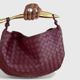 Paola - Bolso Woven con Asa Dorada