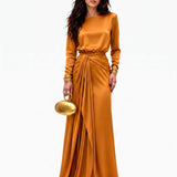 Elegante Vestido Maxi de Satén Drapeado