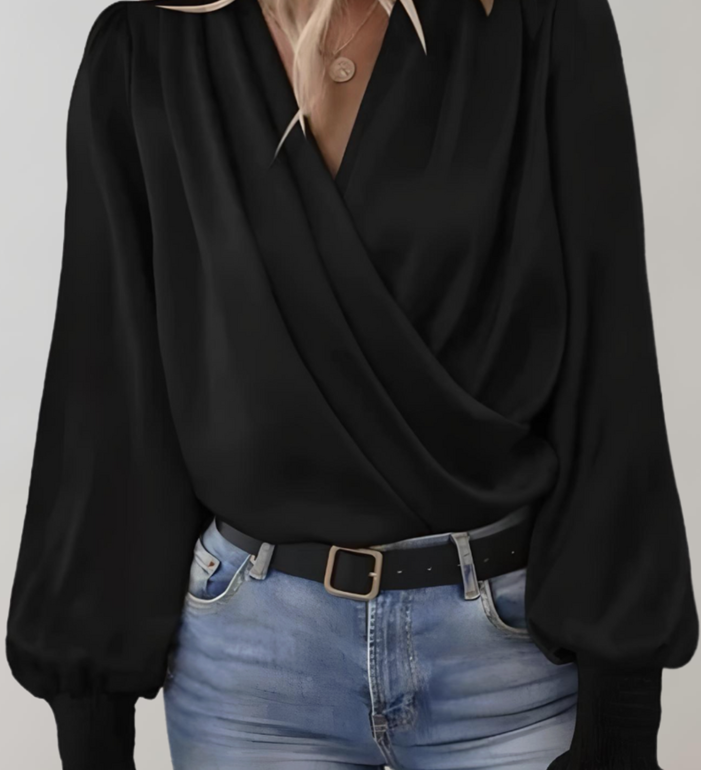 Quinn Blusa Elegante de Manga Larga con Escote en V