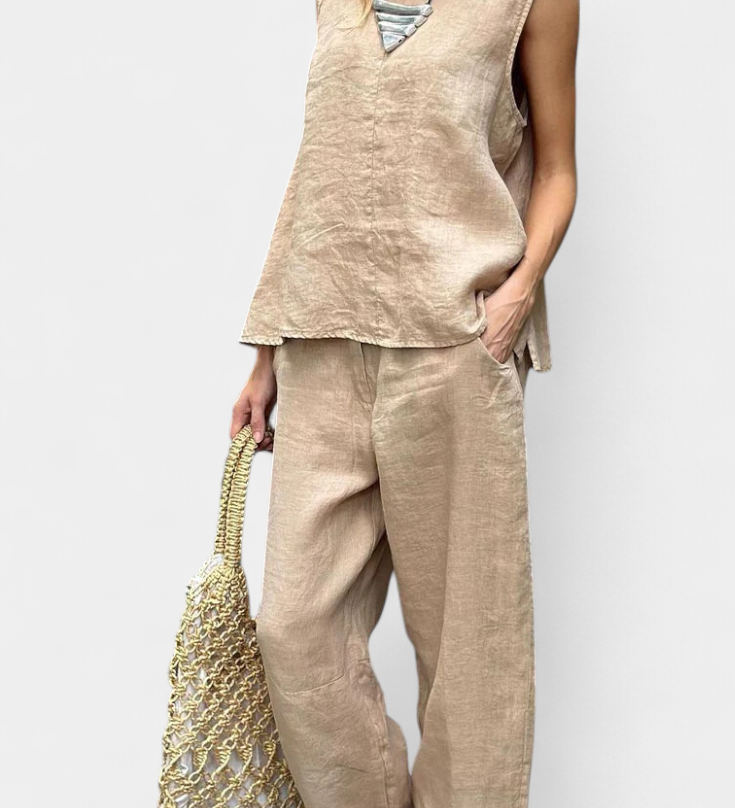 Leona Sleeveless Vest and Pants Set in Linen Cotton