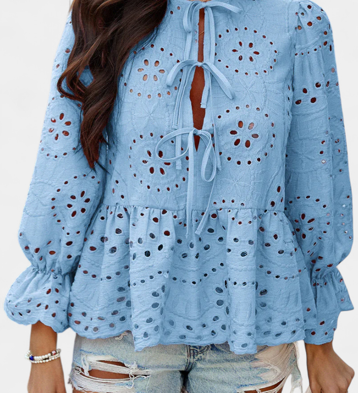 Kayden Top Bohemio de Encaje con Corte Fluido