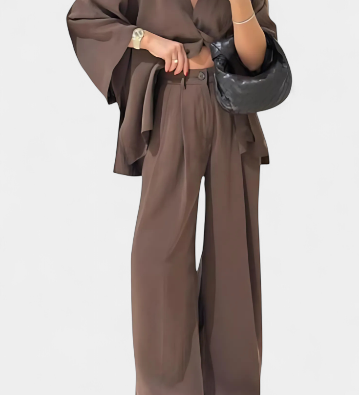 Conjunto Oversize Eli de Top con Cuello en V y Pantalón Recto